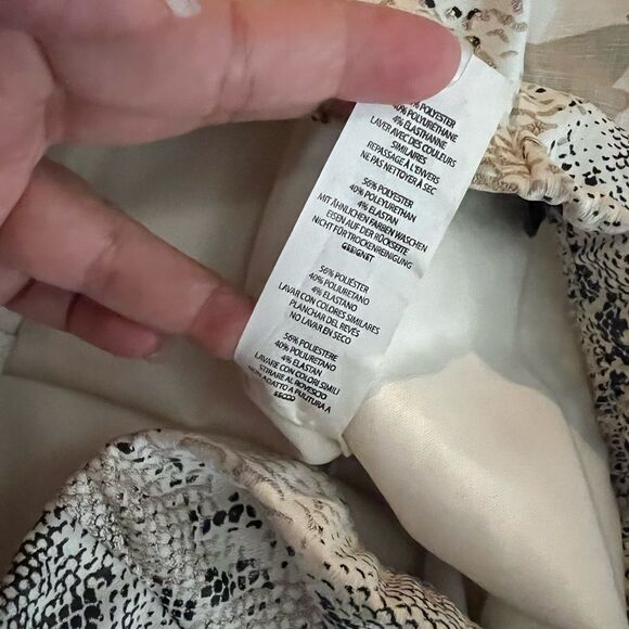 PRETTY LITTLE THING Faux Leather White Black Tan Snake Print Leggings Size 2 - Picture 4 of 5